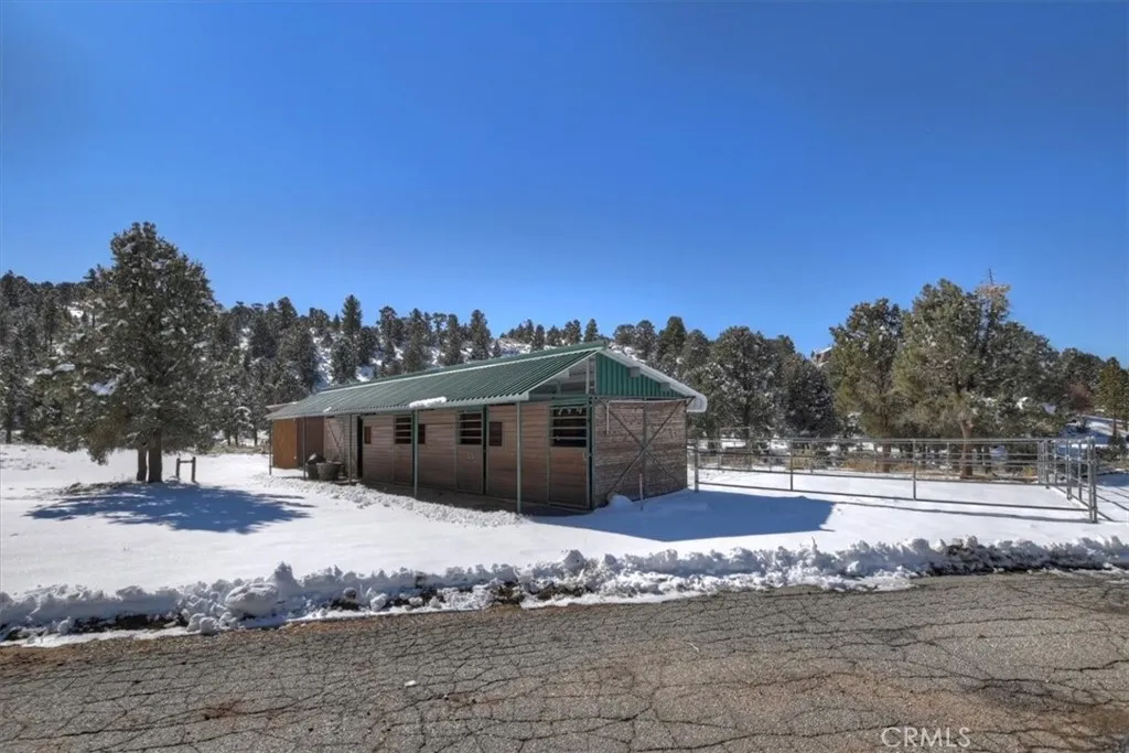 46727 Minnow, Big Bear City, California 92314 home-pic-54