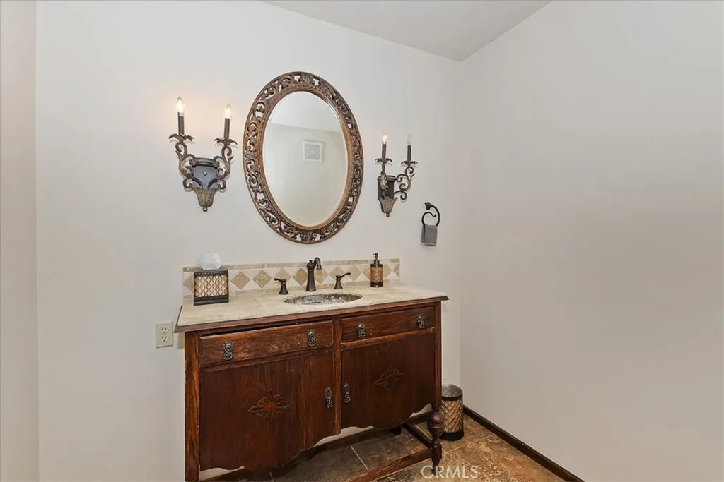 46727 Minnow, Big Bear City, California 92314 home-pic-17
