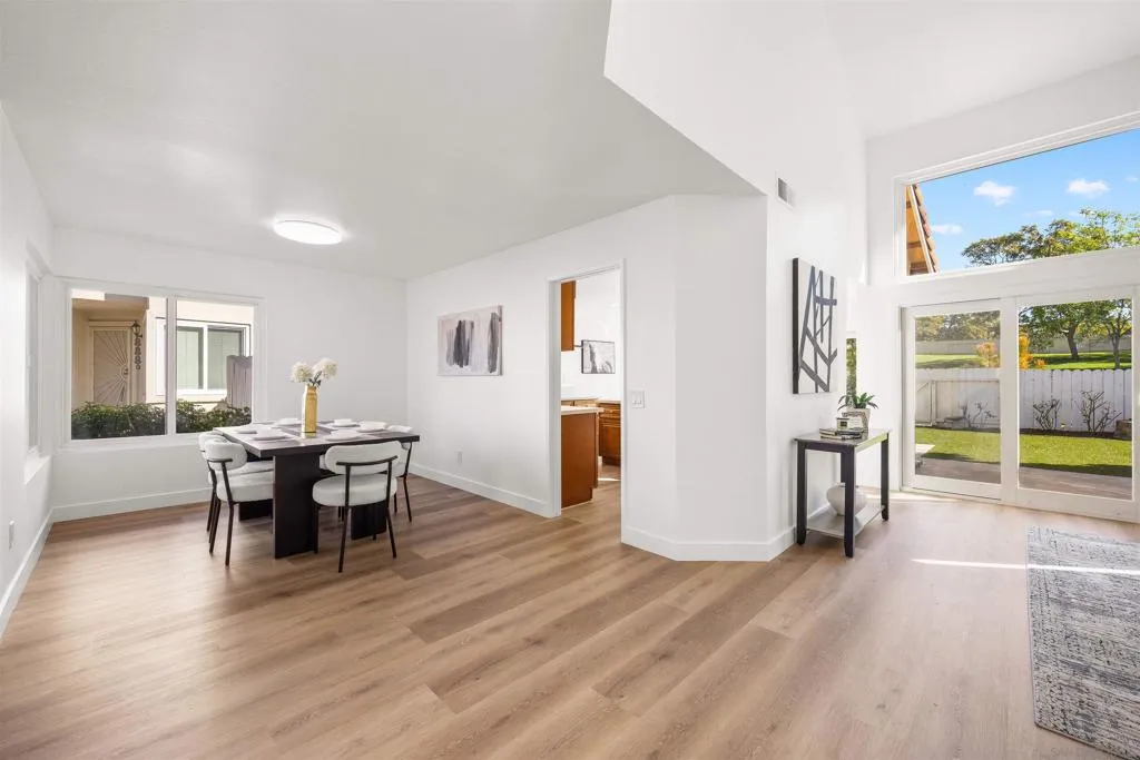 8695 Rideabout Ln, San Diego, California 92129 home-pic-7