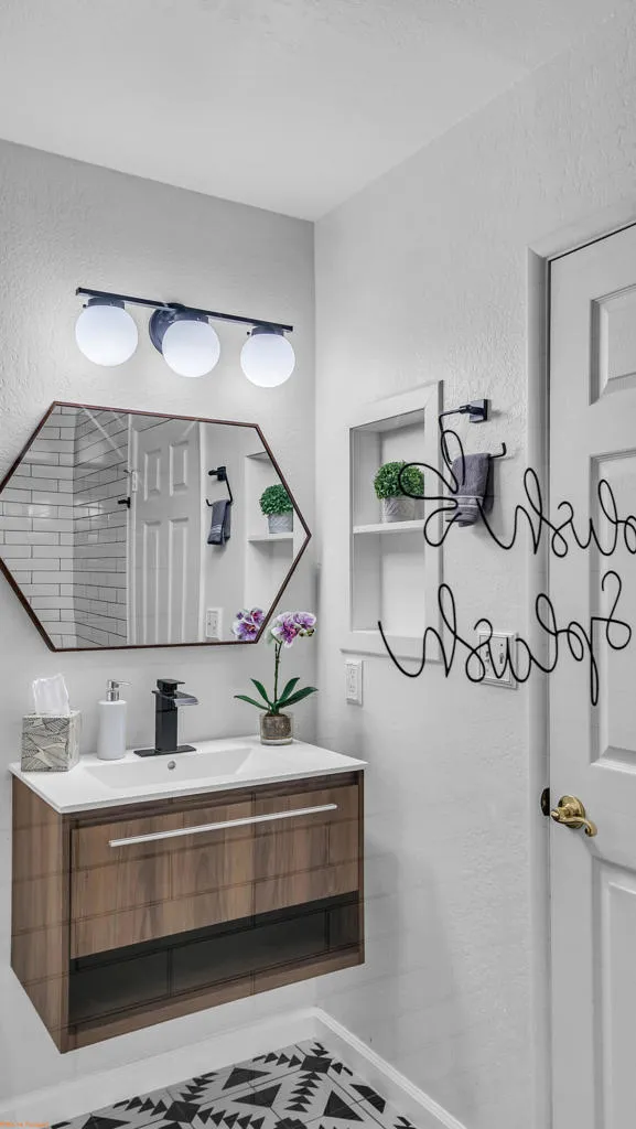 Were Focused 2120 Del Lago-21