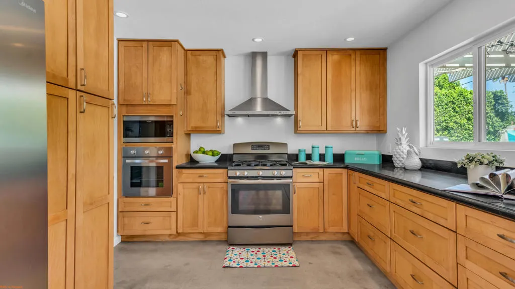 Were Focused 2120 Del Lago-47