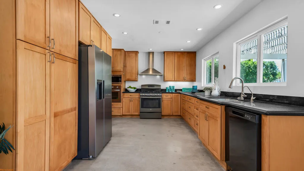 Were Focused 2120 Del Lago-7