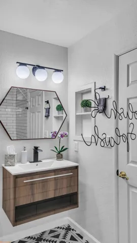 Were Focused 2120 Del Lago-21