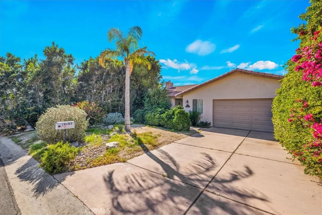 10683 Ambrosio Drive, Desert Hot Springs, California 92240 home-pic-2