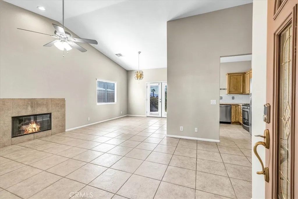 10683 Ambrosio Drive, Desert Hot Springs, California 92240 home-pic-4