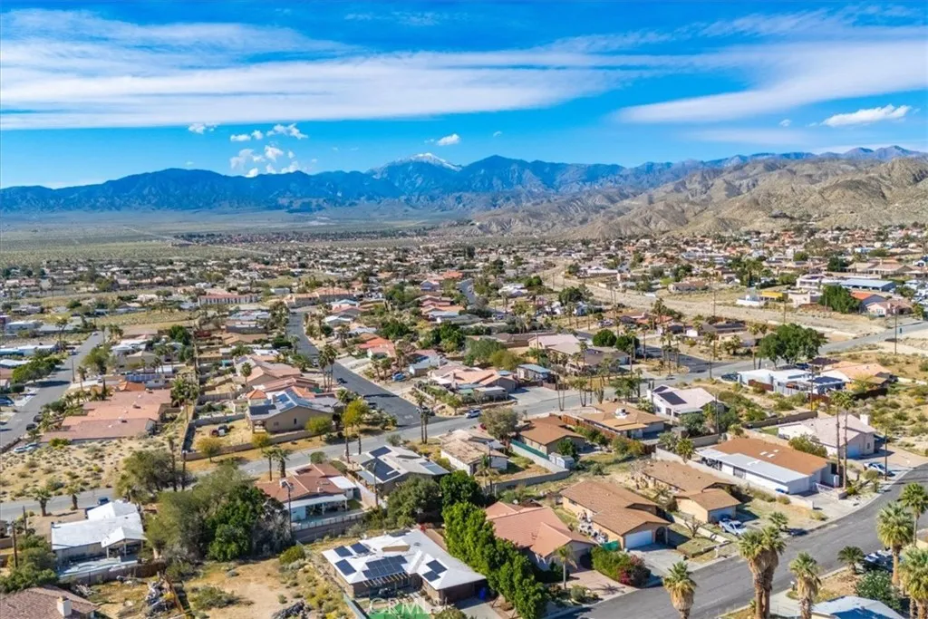 10683 Ambrosio Drive, Desert Hot Springs, California 92240 home-pic-35