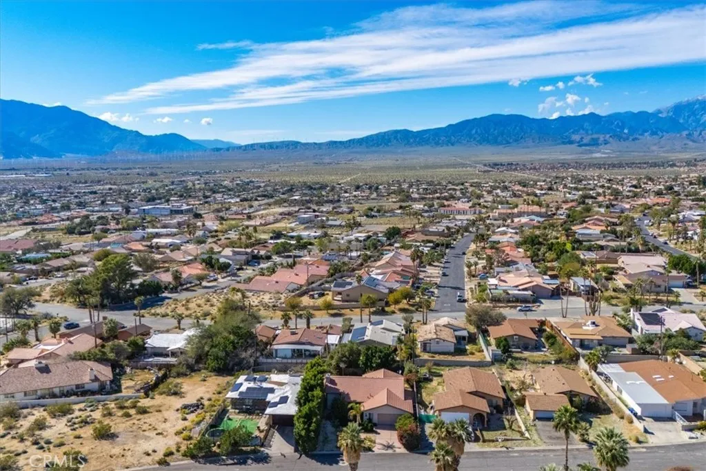 10683 Ambrosio Drive, Desert Hot Springs, California 92240 home-pic-34