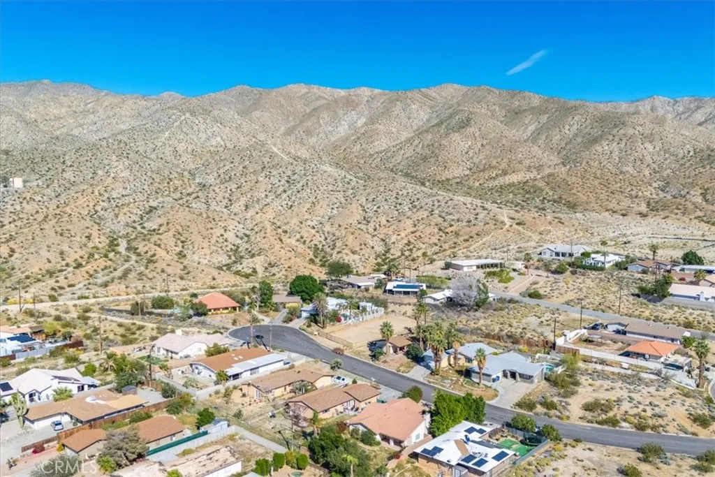 10683 Ambrosio Drive, Desert Hot Springs, California 92240 home-pic-37
