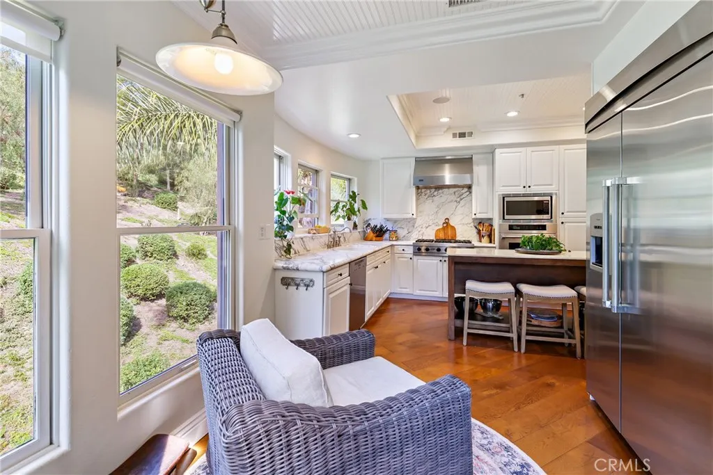 90 Plaza De Las Flores, San Juan Capistrano, California 92675 home-pic-11