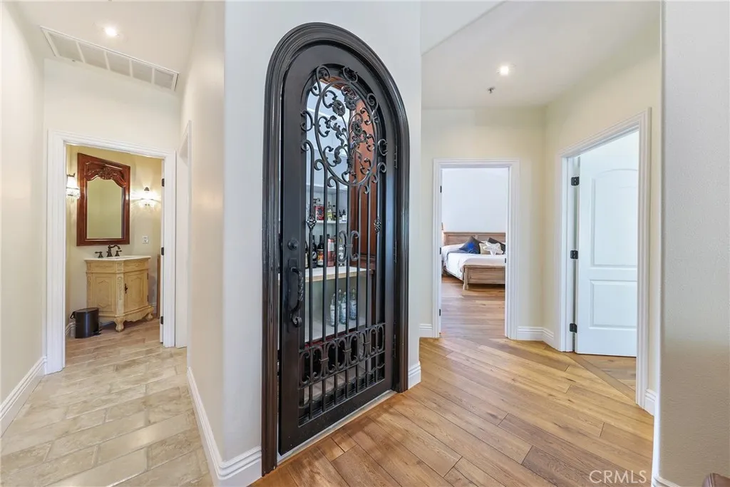 90 Plaza De Las Flores, San Juan Capistrano, California 92675 home-pic-16