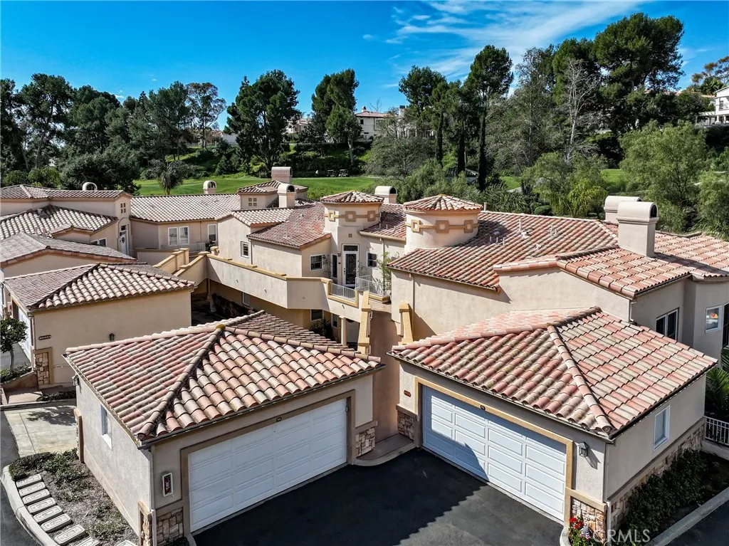 90 Plaza De Las Flores, San Juan Capistrano, California 92675 home-pic-25