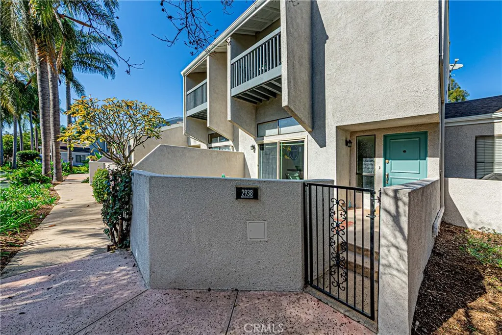 2938 Barrington Court, Fullerton, California 92831 home-pic-3