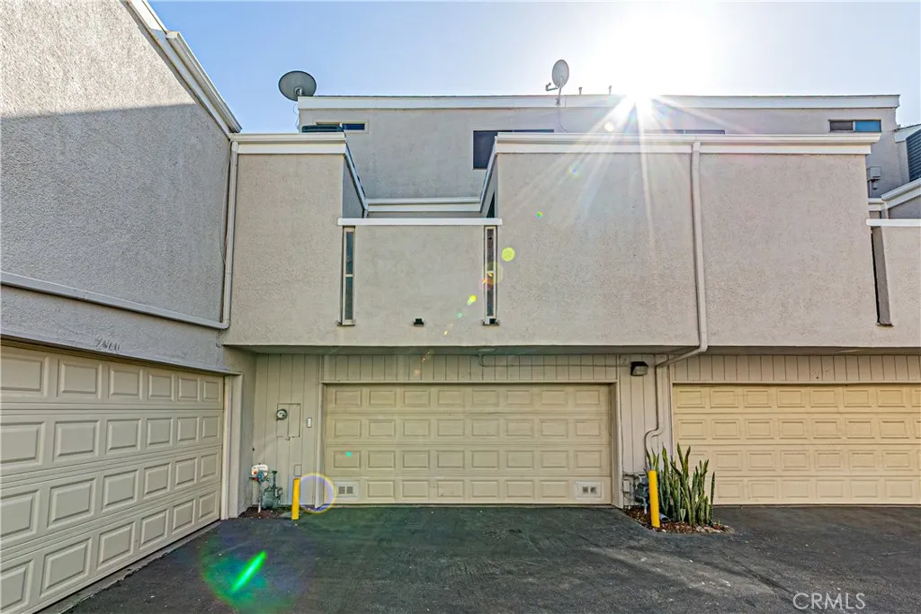 2938 Barrington Court, Fullerton, California 92831 home-pic-38