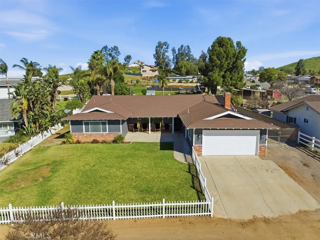 3711 Alhambra, Norco, California 92860 home-pic-65