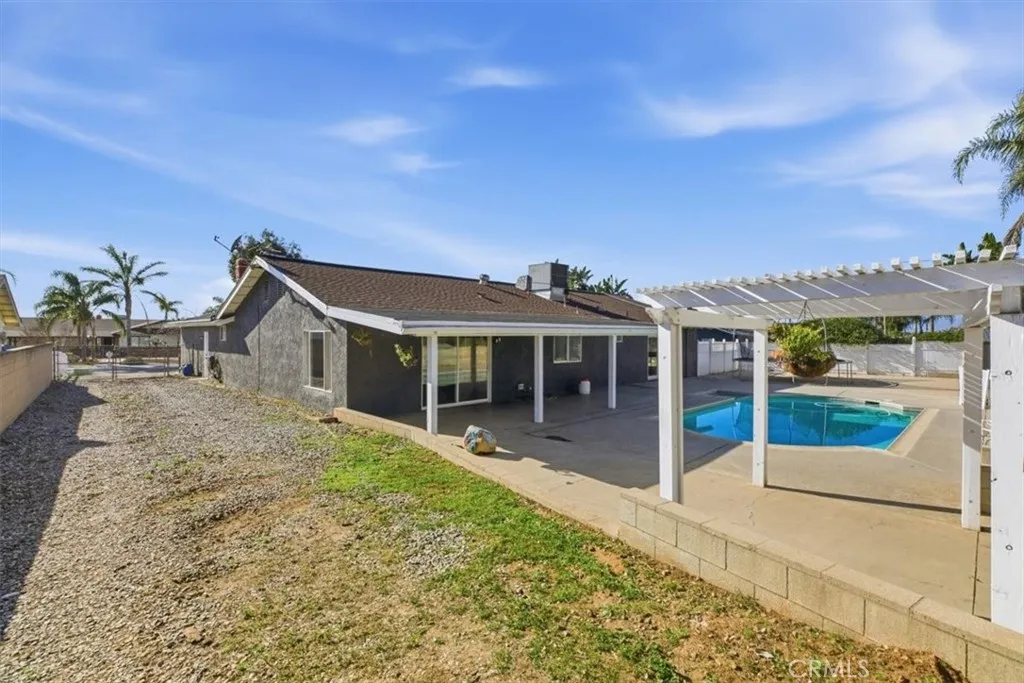 3711 Alhambra, Norco, California 92860 home-pic-46