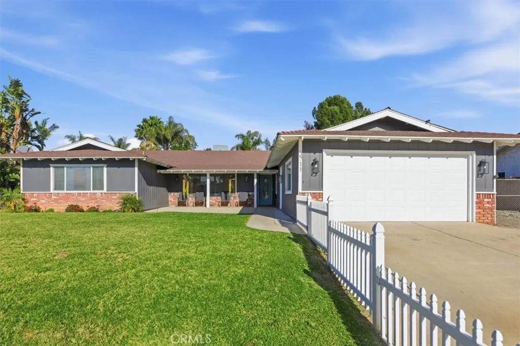 3711 Alhambra, Norco, California 92860 home-pic-64