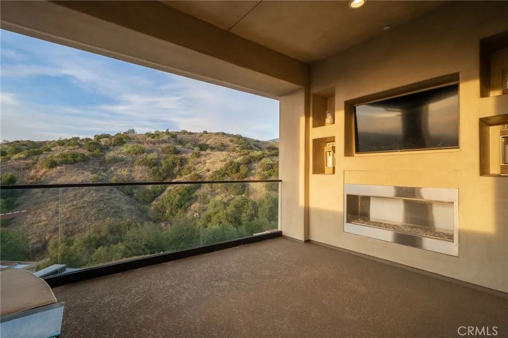 4485 Broken Spur Road, La Verne, California 91750 home-pic-34