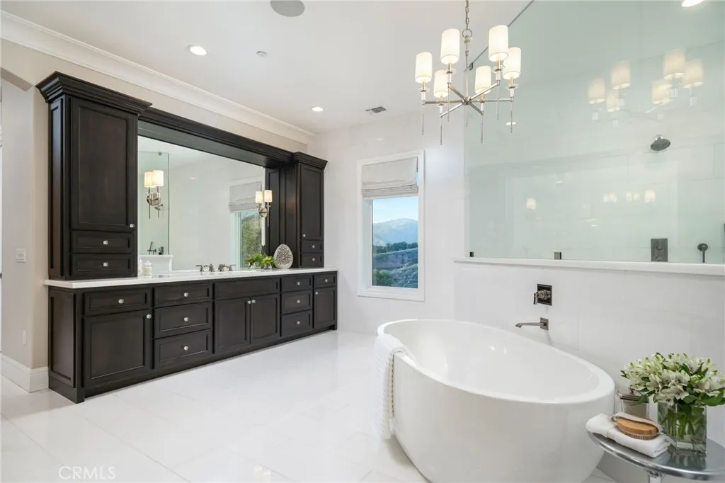 4485 Broken Spur Road, La Verne, California 91750 home-pic-36