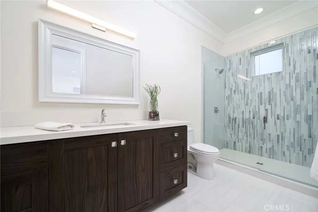 4485 Broken Spur Road, La Verne, California 91750 home-pic-45