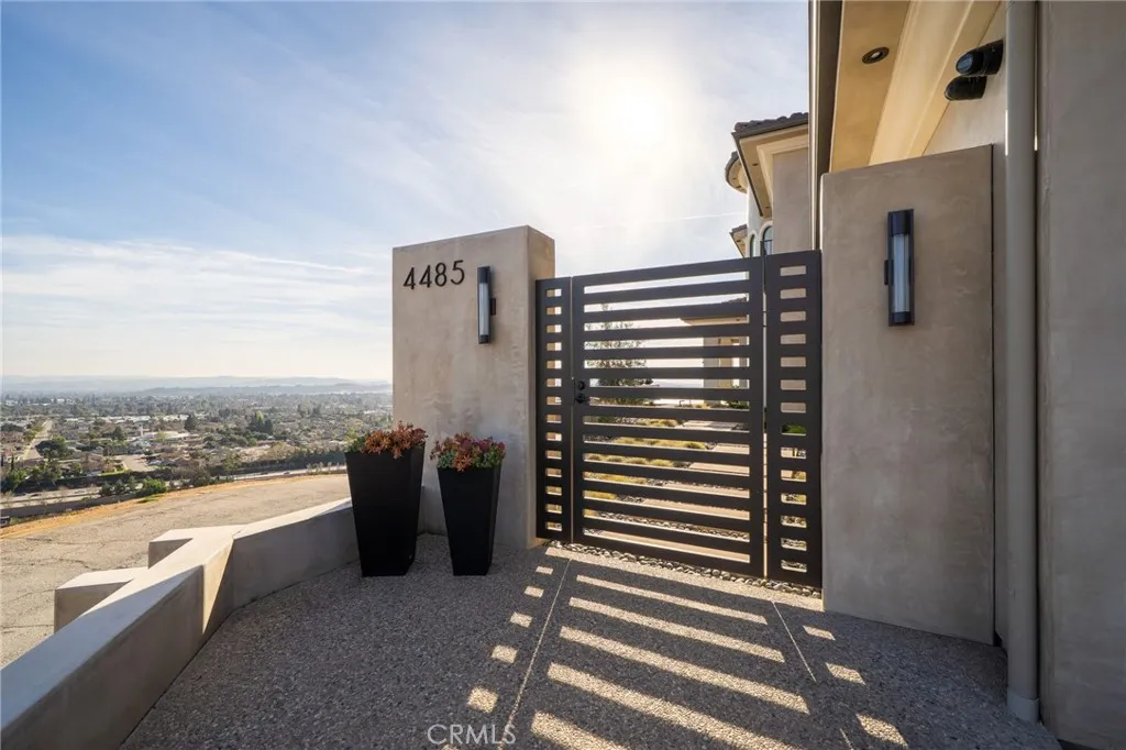 4485 Broken Spur Road, La Verne, California 91750 home-pic-9