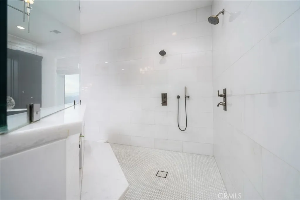 4485 Broken Spur Road, La Verne, California 91750 home-pic-37