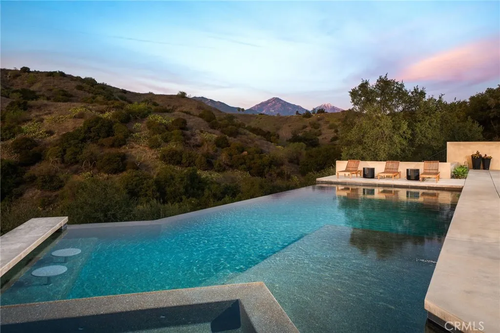 4485 Broken Spur Road, La Verne, California 91750 home-pic-6