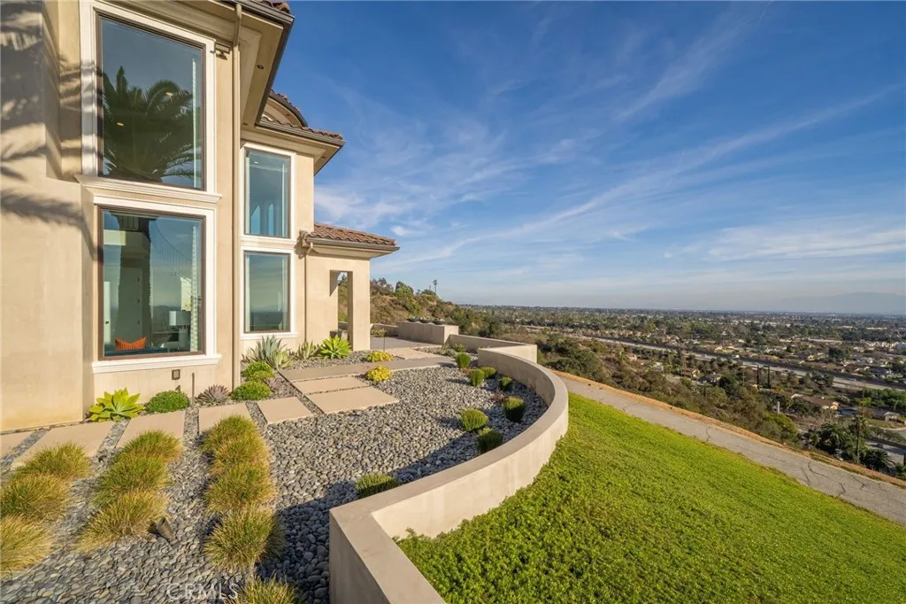 4485 Broken Spur Road, La Verne, California 91750 home-pic-62