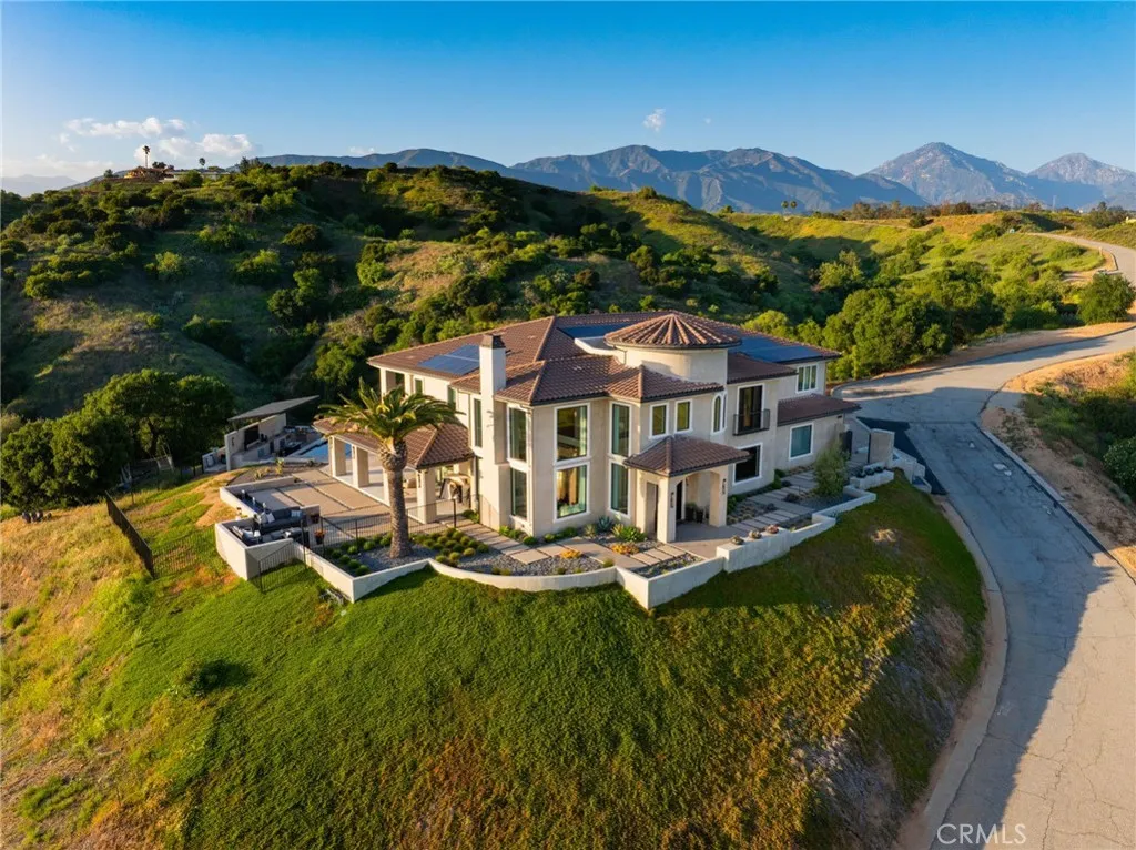 4485 Broken Spur Road, La Verne, California 91750 home-pic-3