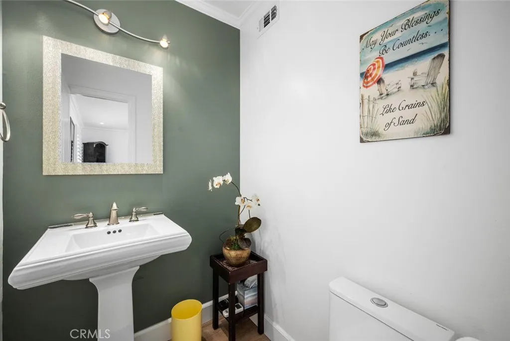 20326 Drive Gardenia, Huntington Beach, California 92646 home-pic-13