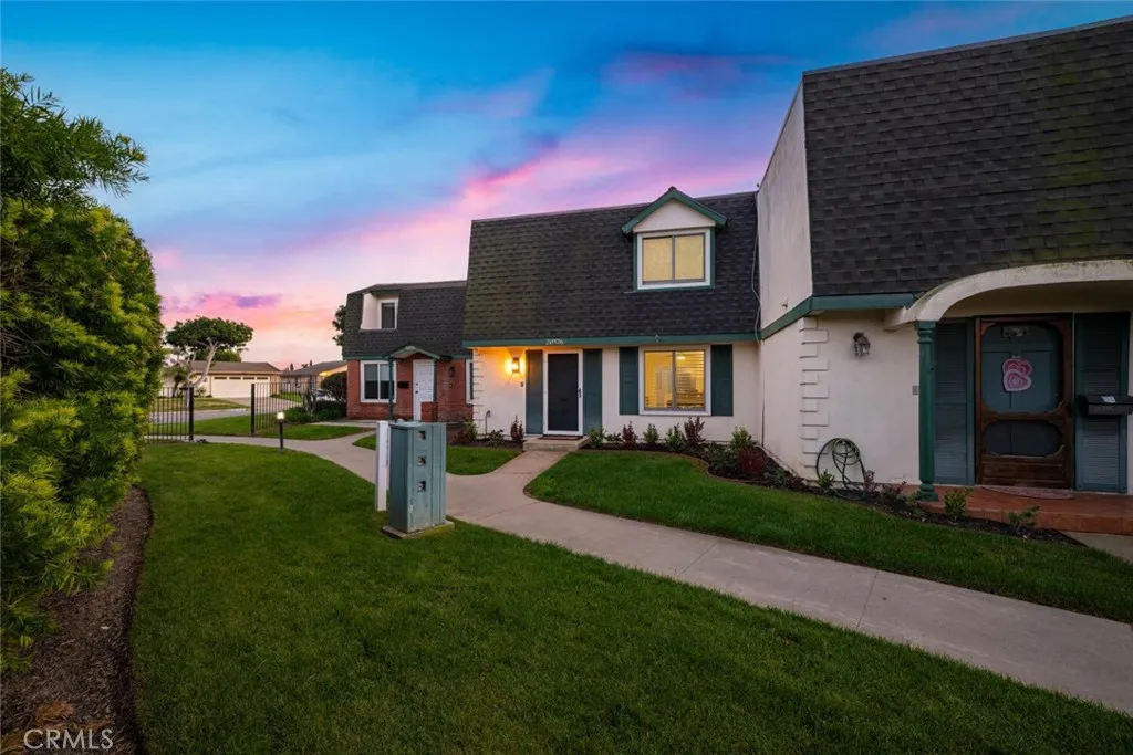 20326 Drive Gardenia, Huntington Beach, California 92646 home-pic-34