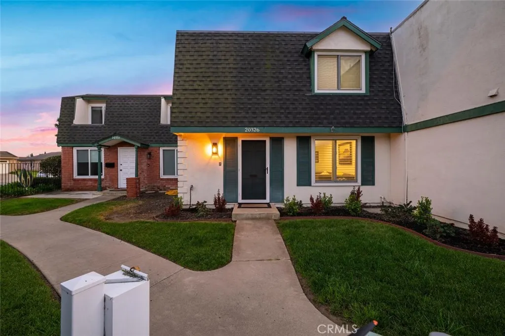 20326 Drive Gardenia, Huntington Beach, California 92646 home-pic-36
