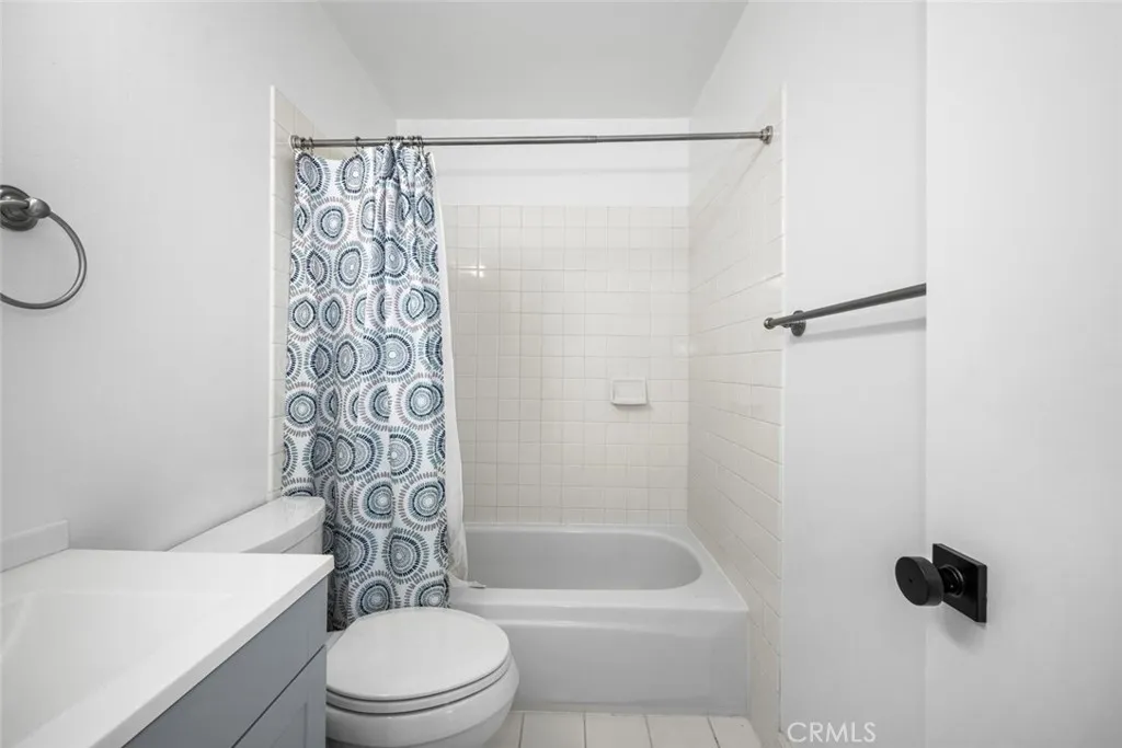 20326 Drive Gardenia, Huntington Beach, California 92646 home-pic-24