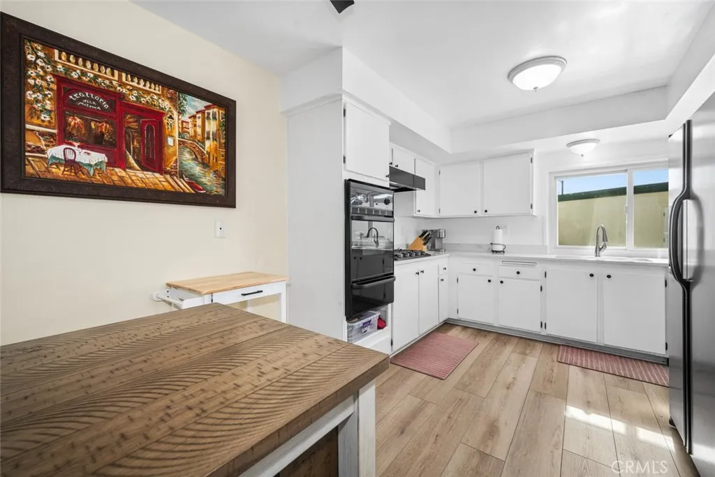 20326 Drive Gardenia, Huntington Beach, California 92646 home-pic-12