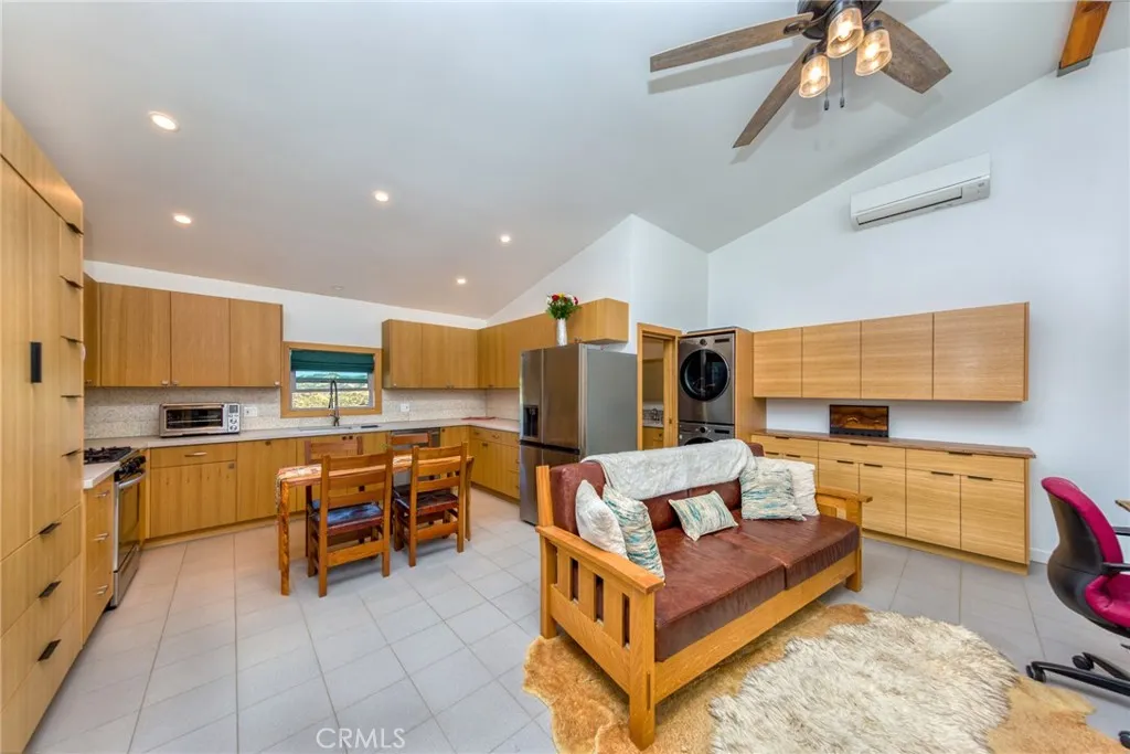16950 16950 Solana Lane, Canyon Country, California 91351 home-pic-46