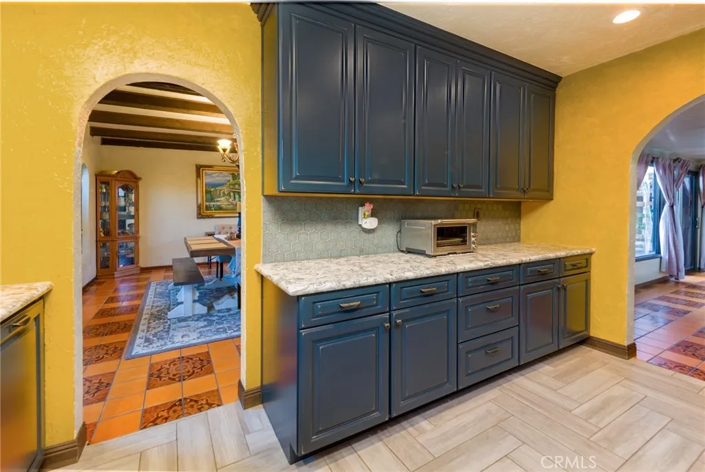 16950 16950 Solana Lane, Canyon Country, California 91351 home-pic-18