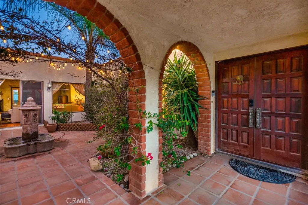 16950 16950 Solana Lane, Canyon Country, California 91351 home-pic-11