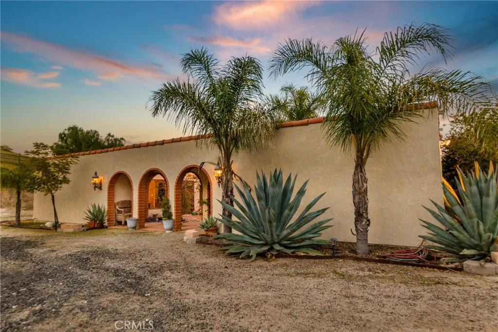 16950 16950 Solana Lane, Canyon Country, California 91351 home-pic-5