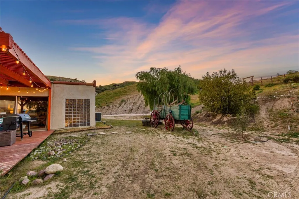 16950 16950 Solana Lane, Canyon Country, California 91351 home-pic-37