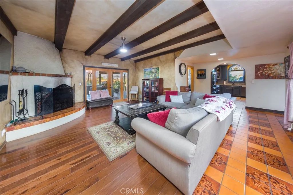 16950 16950 Solana Lane, Canyon Country, California 91351 home-pic-13