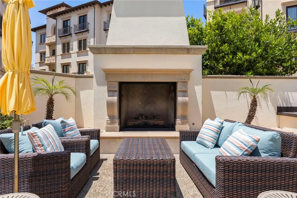 23500 Park Sorrento H32, Calabasas, California 91302 home-pic-50