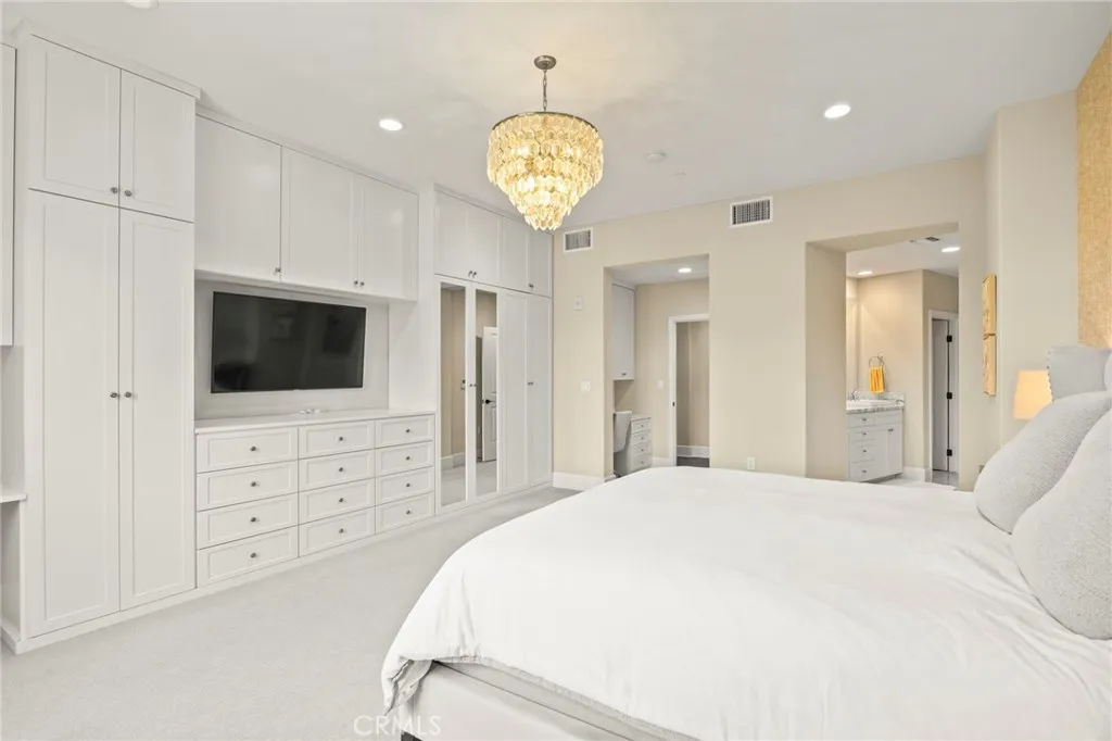 23500 Park Sorrento H32, Calabasas, California 91302 home-pic-36