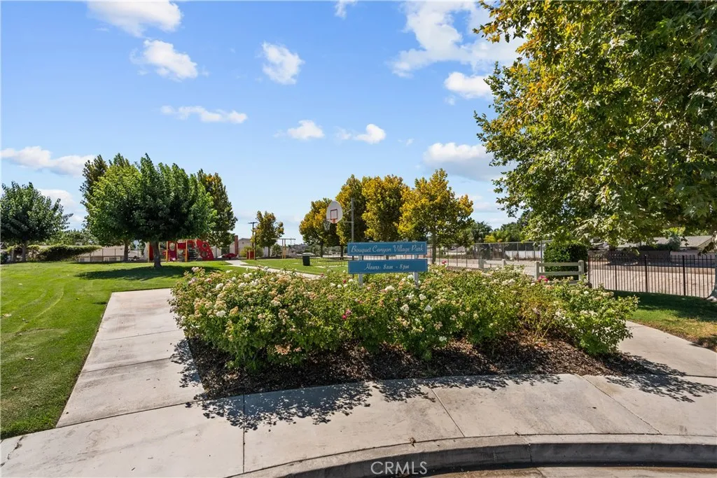 28152 Robin, Saugus, California 91350 home-pic-36