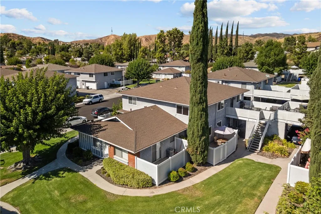 28152 Robin, Saugus, California 91350 home-pic-2