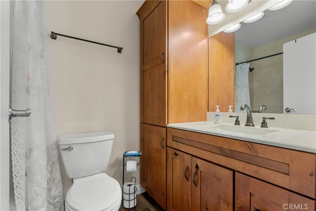 28152 Robin, Saugus, California 91350 home-pic-25
