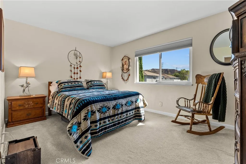 28152 Robin, Saugus, California 91350 home-pic-30