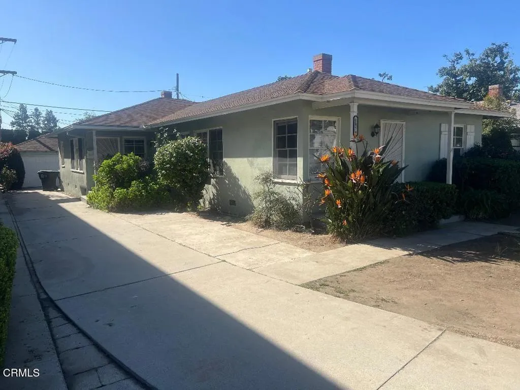 1454 1456 E Wilson Avenue E, Glendale, California 91206 home-pic-1