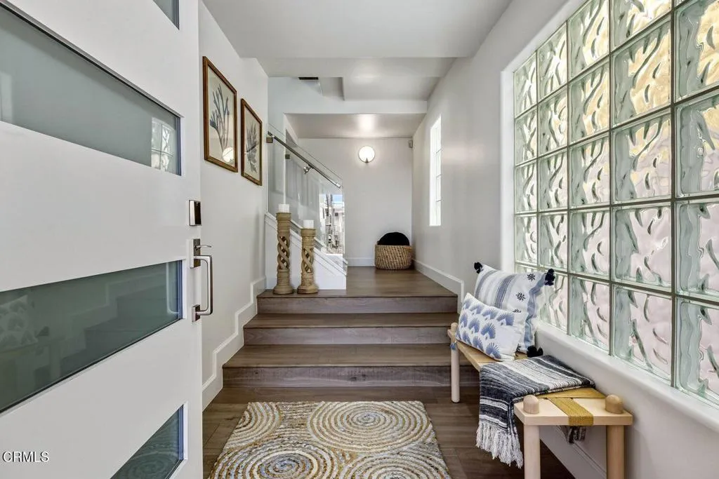 105 Malibu Avenue, Oxnard, California 93035 home-pic-12