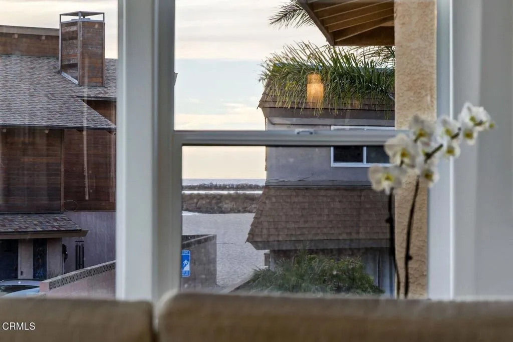 105 Malibu Avenue, Oxnard, California 93035 home-pic-23
