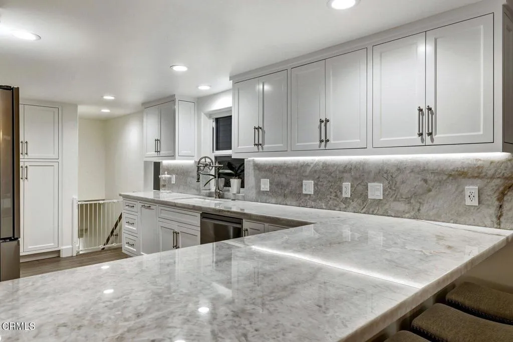 105 Malibu Avenue, Oxnard, California 93035 home-pic-30