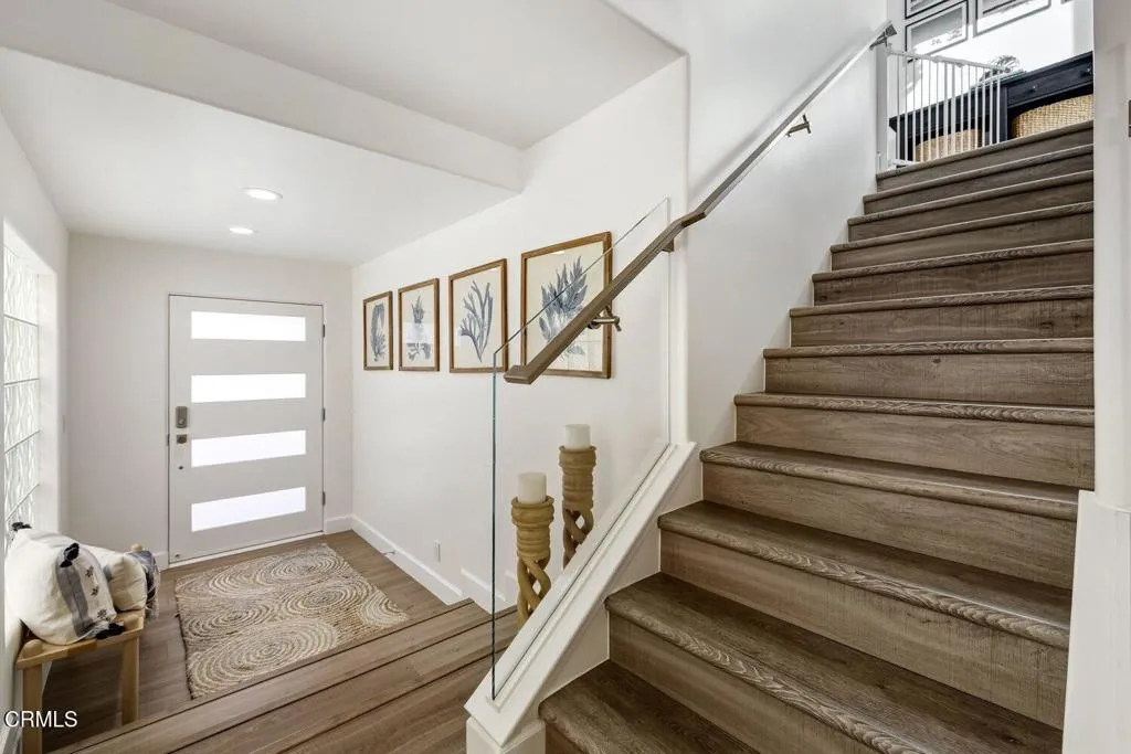 105 Malibu Avenue, Oxnard, California 93035 home-pic-13
